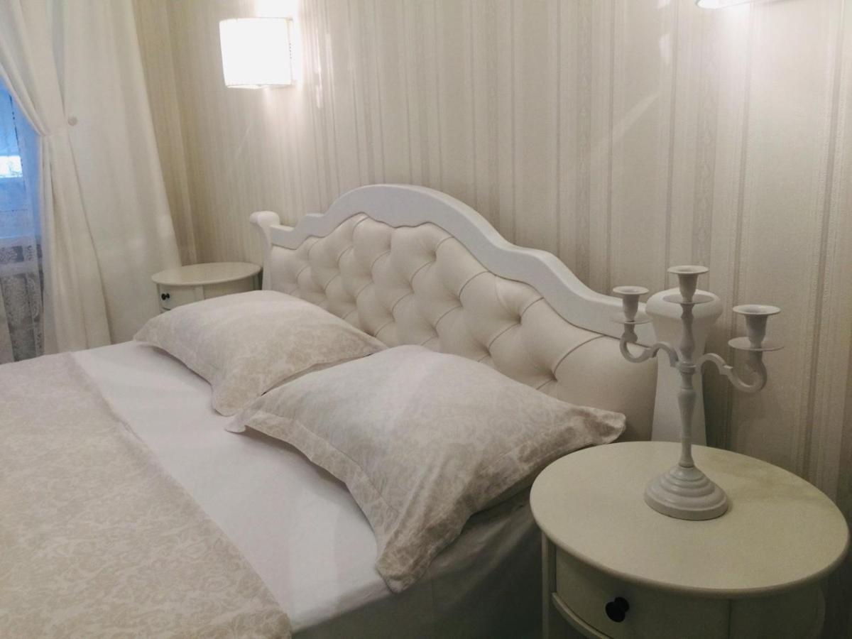 Classic Apartment Boryspilʼ Екстериор снимка