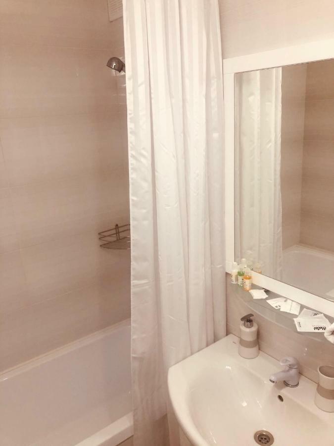Classic Apartment Boryspilʼ Екстериор снимка